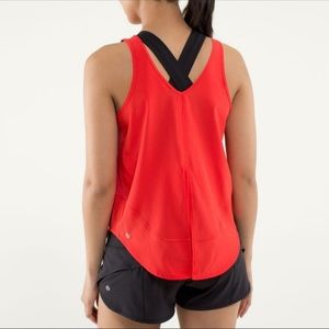 Lululemon Run: Featherweight Singlet Love Red 8